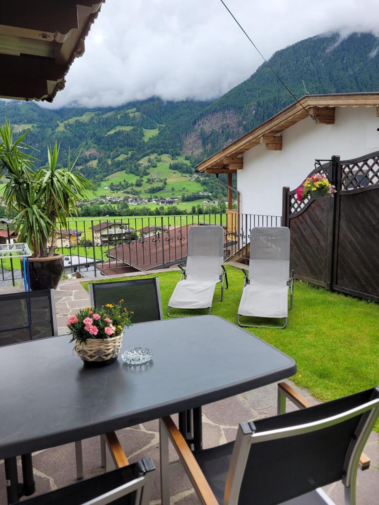 Ferienwohnung Zuppinger Mayrhofen Exterior foto