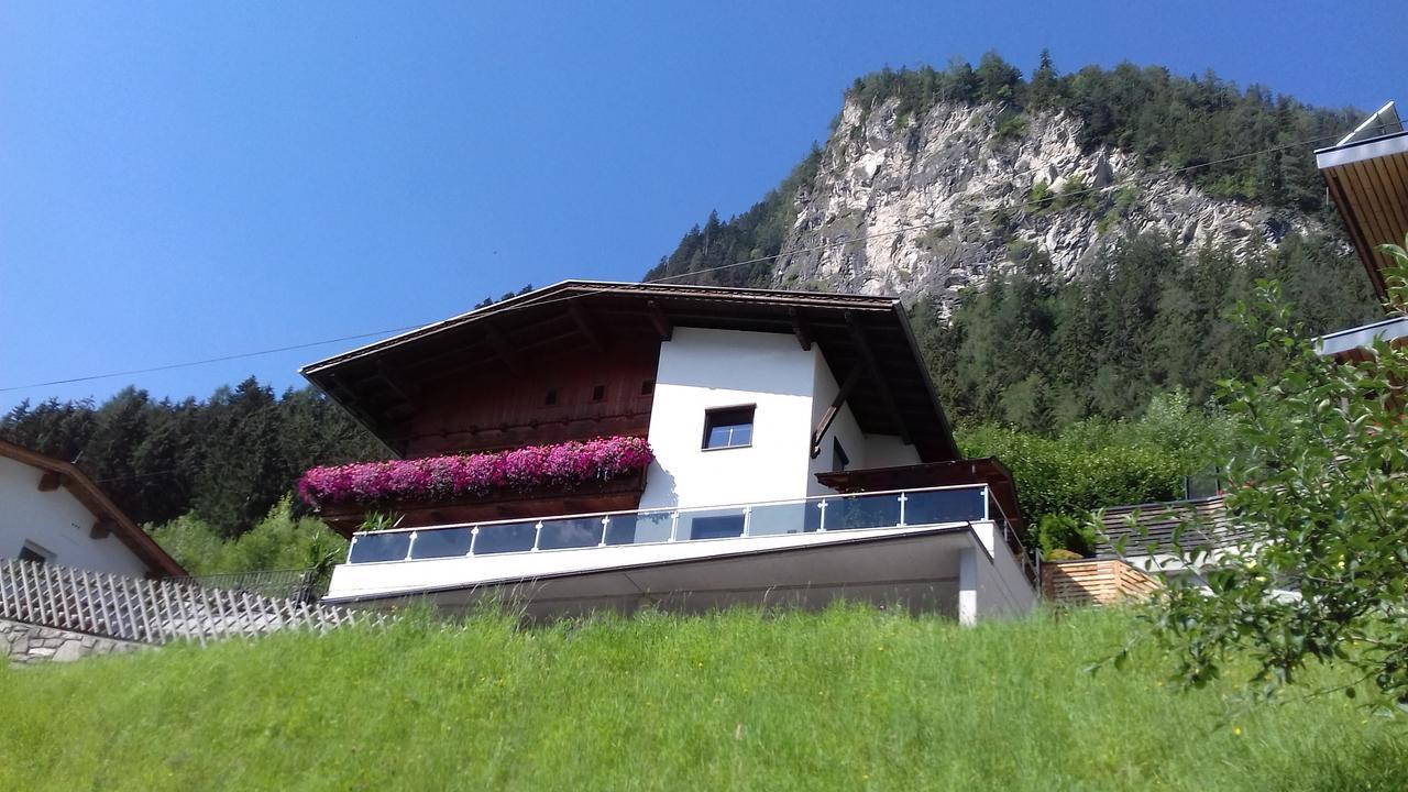 Ferienwohnung Zuppinger Mayrhofen Exterior foto
